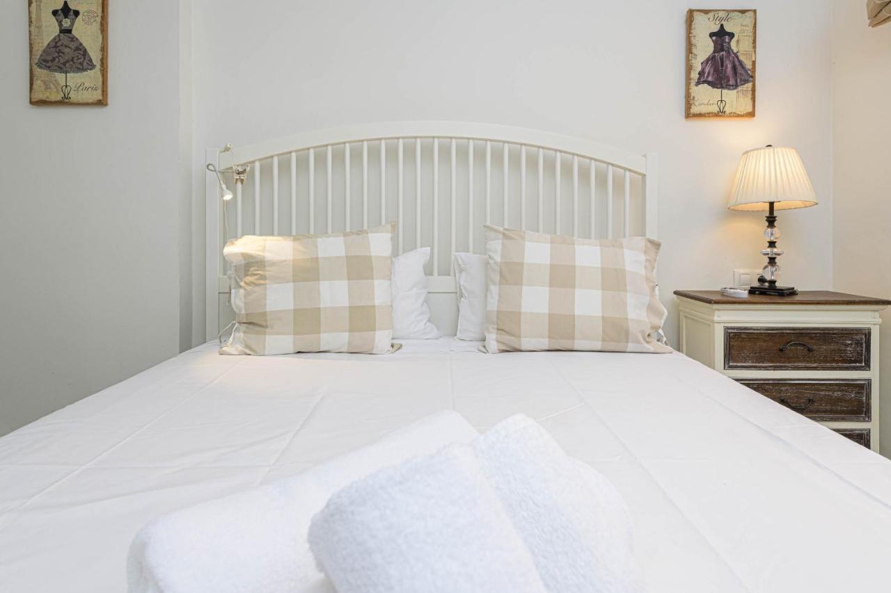 Wintowinrentals Genial Apartamento, Centrico Y Silencioso Малага Экстерьер фото